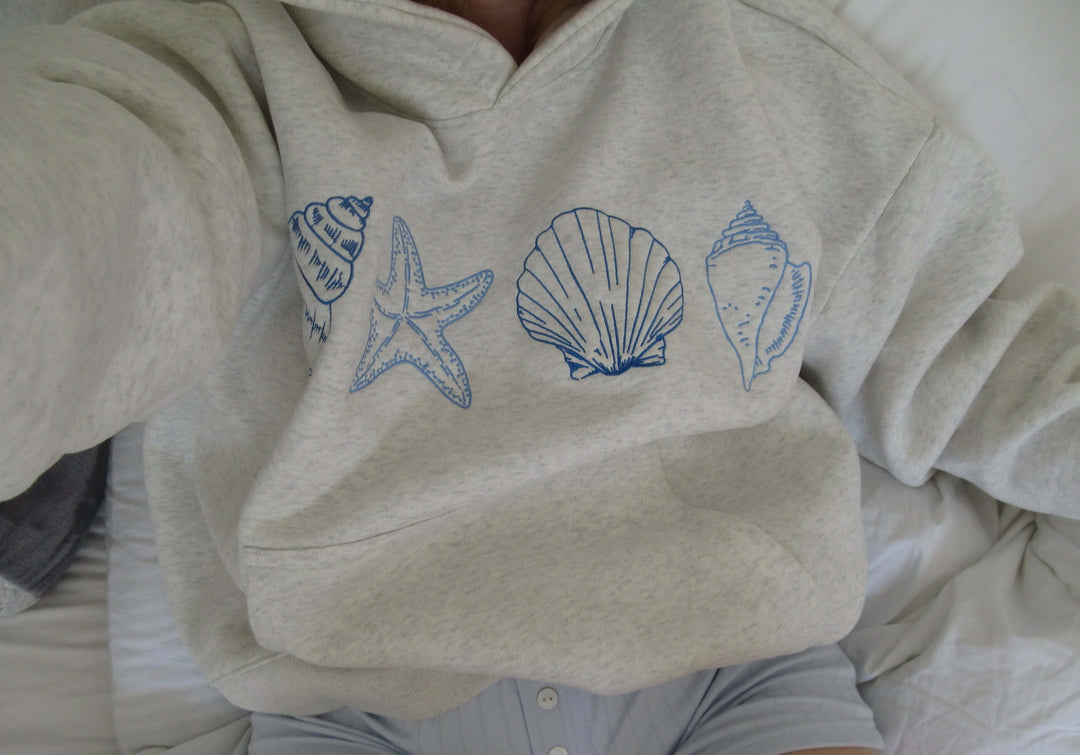 Women’s Seashell-Print Hoodie | Casual Cozy Pullover