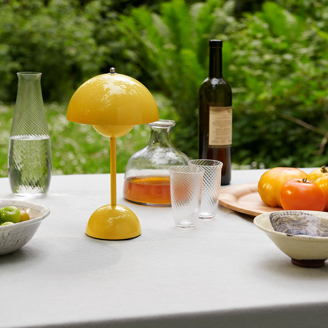 Stüna | LED Table Lamp