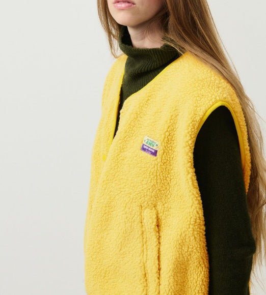 Soft Comfort Women’s Vest with Buttons | Cozy & Lightweight Style