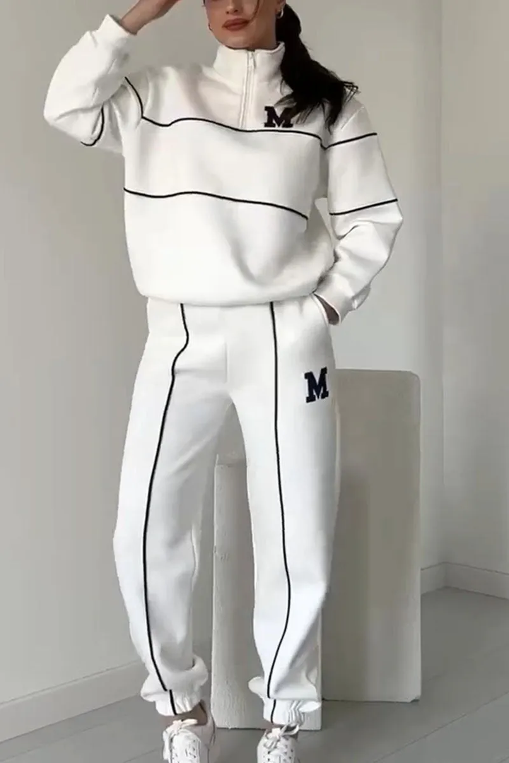 Trendy Women’s Tracksuit Set | Half-Zip Sweater & Lounge Leggings