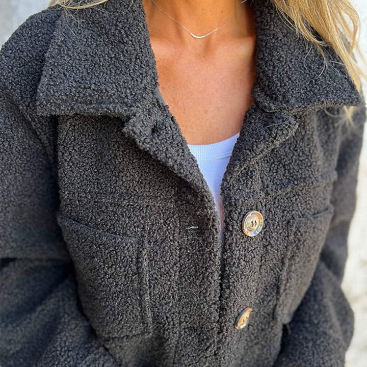 Stylish Women’s Winter Coat | Warm & Elegant Hooded Jacket