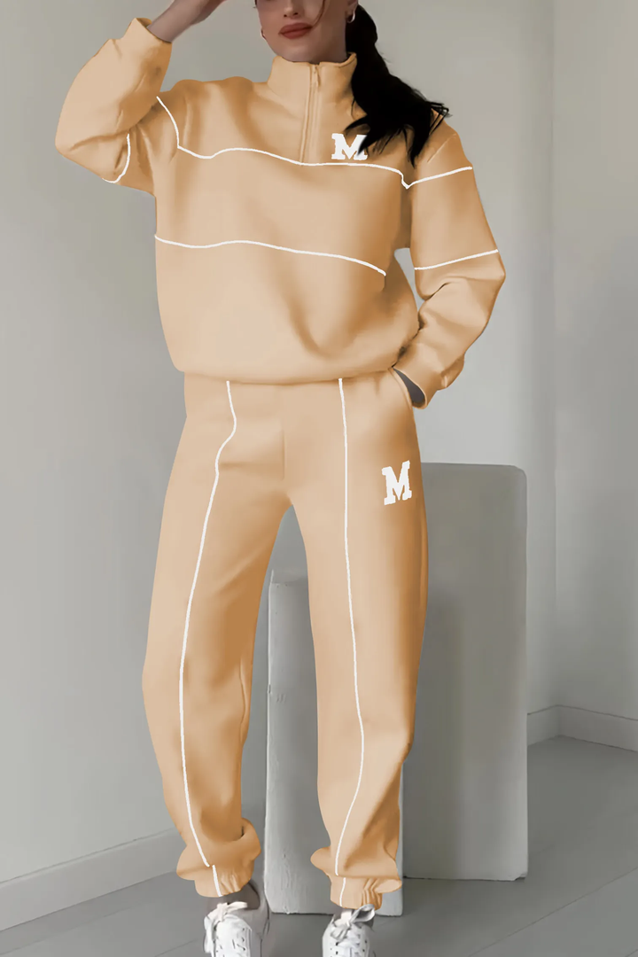 Trendy Women’s Tracksuit Set | Half-Zip Sweater & Lounge Leggings