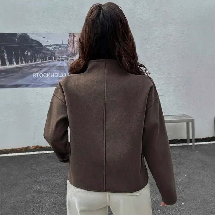 Women’s Cropped Relaxed-Fit Jacket | Modern & Casual