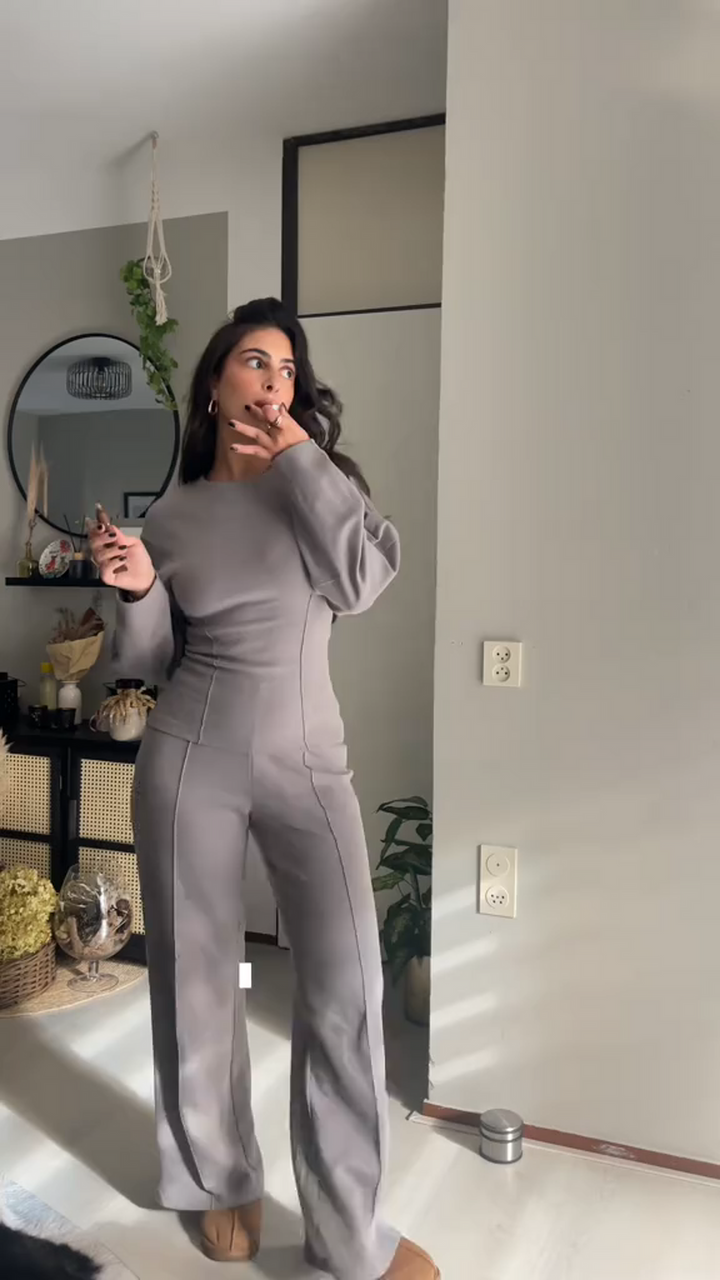 Chic Women’s Lounge Set | Oversized Top & Pants
