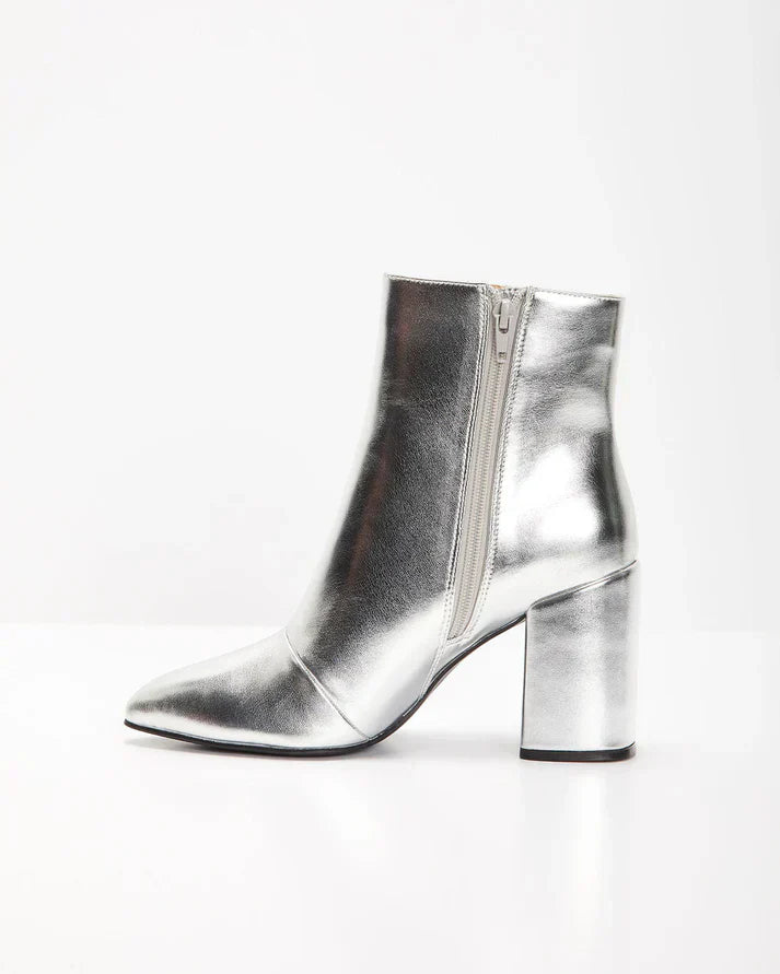 Cleome | Women’s Silver Metallic Ankle Boots